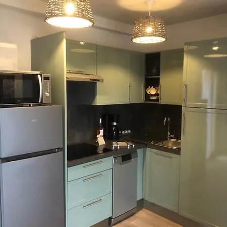 Des Oliviers Apartment