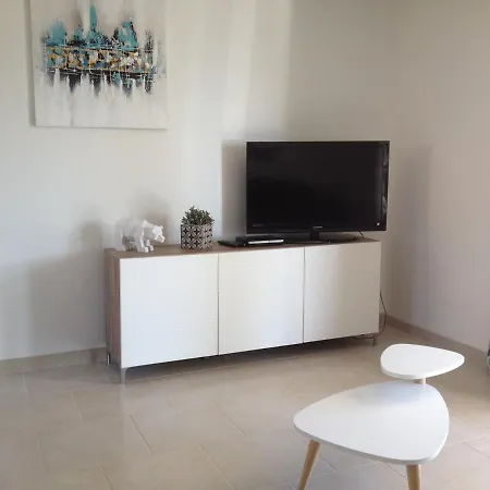 Apartment Des Oliviers Greoux-les-Bains