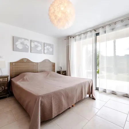 Des Oliviers Apartmán Gréoux-les-Bains